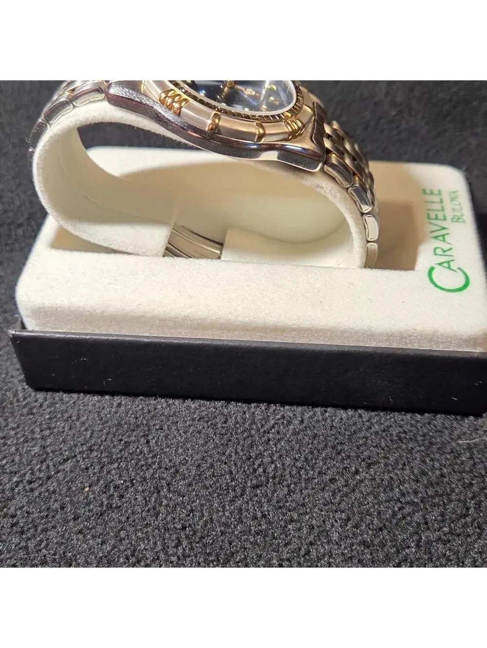 Vintage (2001) Caravelle by Bulova 